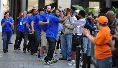 rumors indicate apple will hold all hands on desk meetings for apple store workers on sunday, june 24.