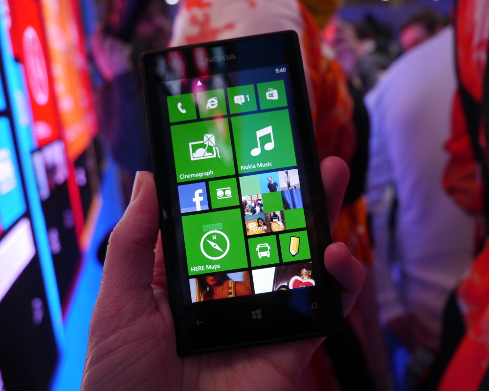 Nokia Lumia 520 Features