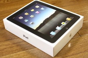 Apple iPad Shipments Slow Down As Android Grows