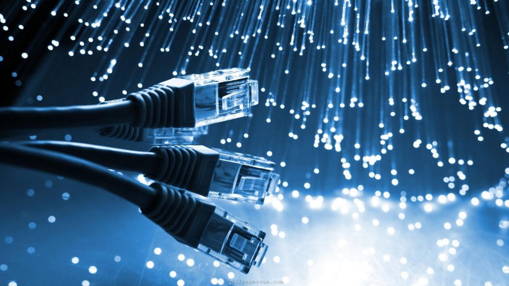 Who wants gigabit broadband? Cox Communications, America's #3 cable operator, is asking customers and expects to begin delivering gigabit fiber this year