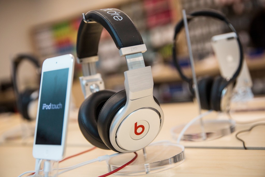 Having place of pride in the Apple Store certainly hasn't hurt Beats sales, and losing it could damage Bose.