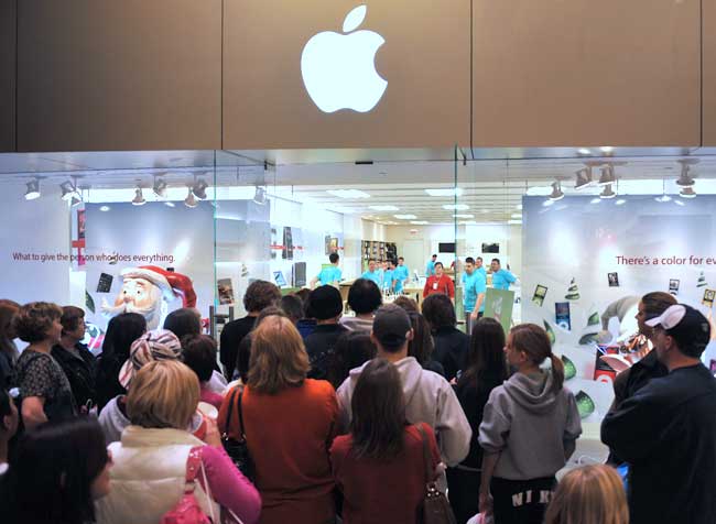 Black Friday Apple Store Gift Cards Product RED