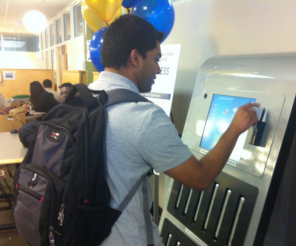 macbook-vending-machine