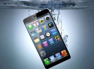 It's possible the iPhone 7 series will be waterproof.