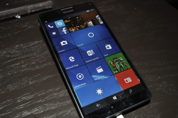 Lumia 950 and its apps