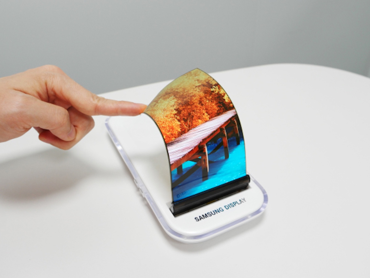 Will Foldable Phones Take Over The Smartphone Industry?