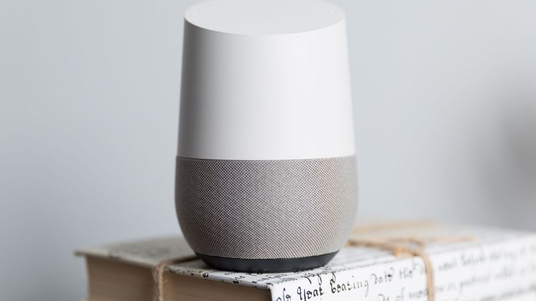 Google Assistant based smart speaker - Google Home