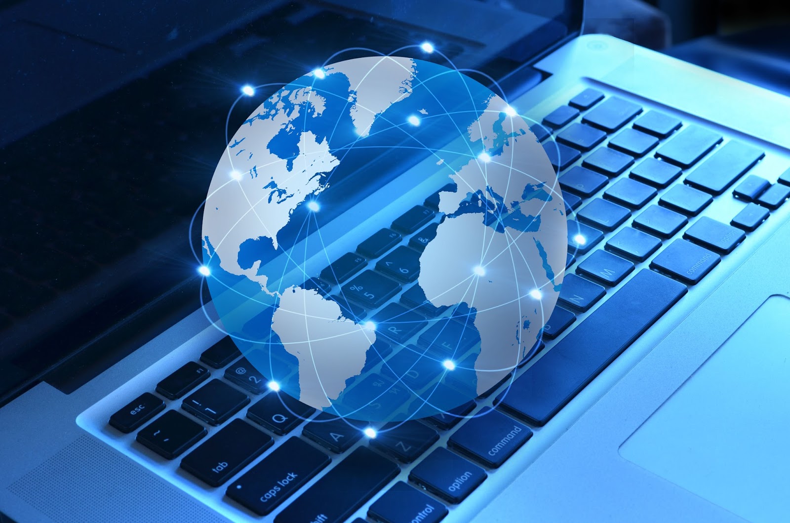 role of internet in our life project