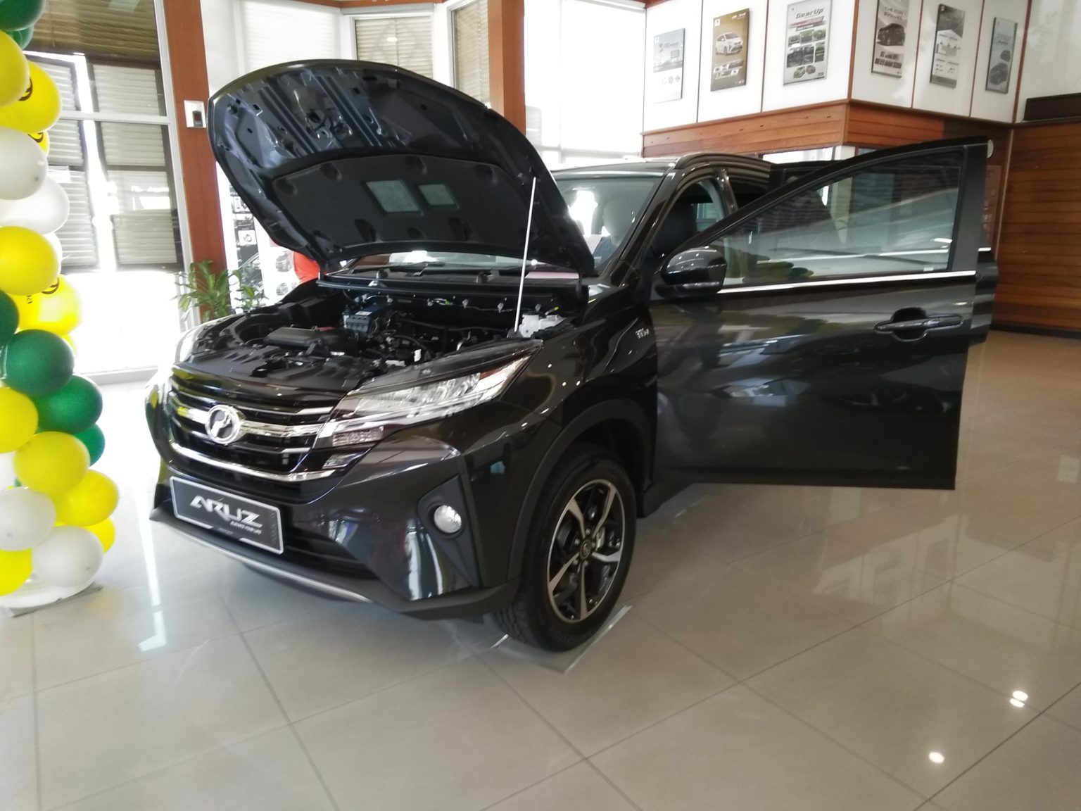 Perodua Aruz | Tapscape