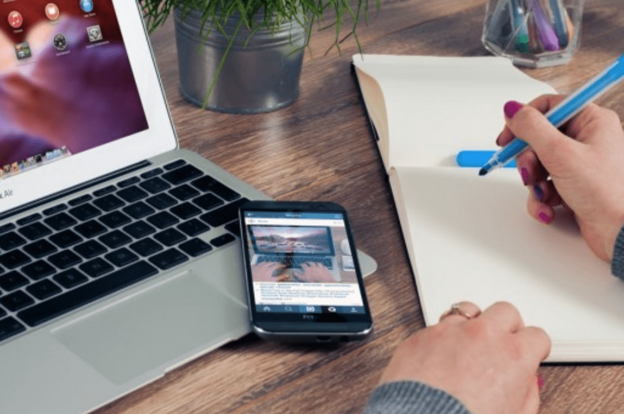 5 Best Gadgets For Modern Students Tapscape