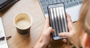 iPhone Screen Glitches How To Fix