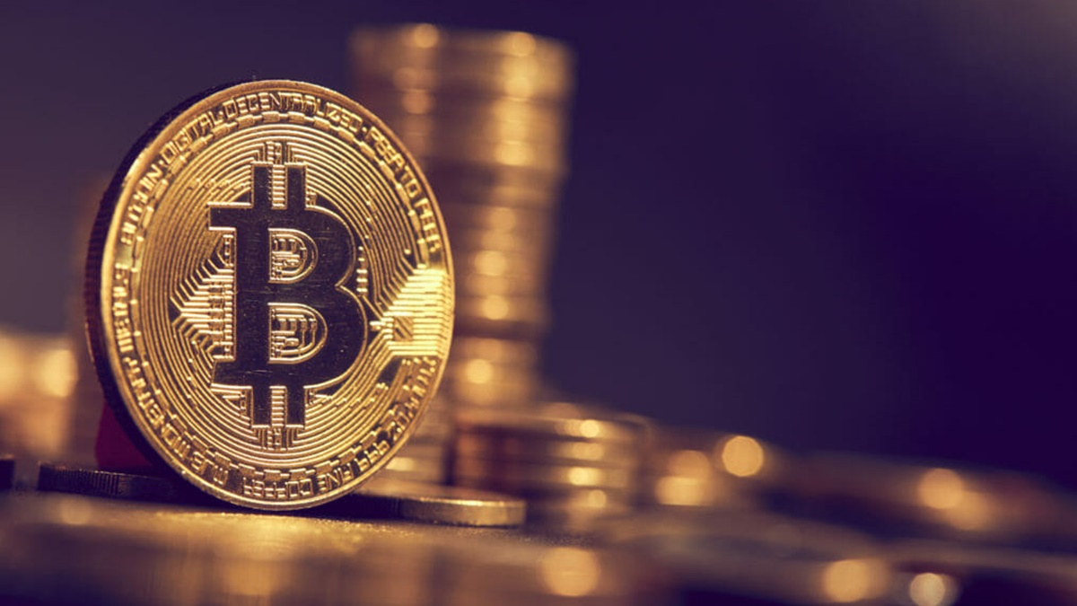 is bitcoin safe to buy at 5600
