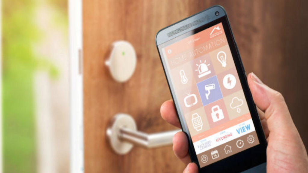 Should Landlords Install Electronic Smart Locks on Rental Properties?