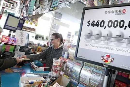 Comparing online lottery services