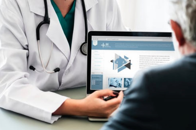 How Technology is Revolutionizing the Healthcare Sector in 2020