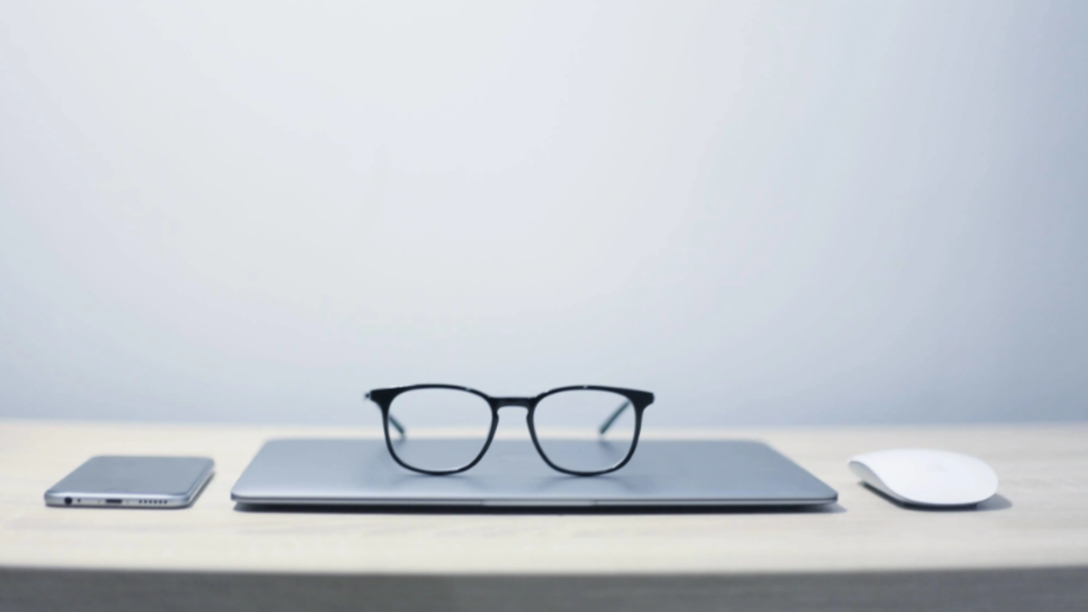 Why Do We Need Laptop Glasses for Eye Protection Tapscape