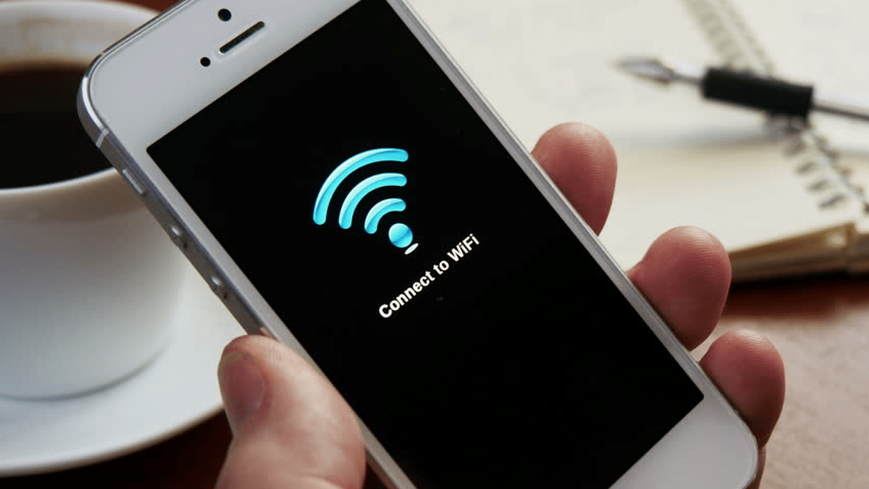 Wifi мобильного телефона. Вай фай на телефоне. Смартфон с WIFI. WIFI фото. Значок вай фай на телефоне.