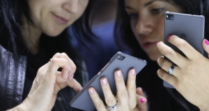 What is Mobile Phone Insurance and How Does it Work?