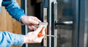 How Can Locksmith Dublin Help You In Emergency Cases