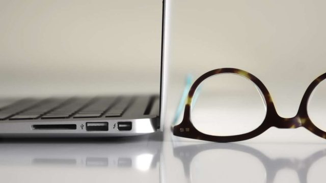 How to Prevent Eyestrain from Digital Devices How to Prevent Eyestrain from Digital Devices