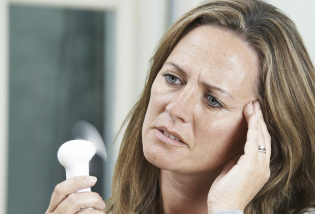 Antidepressants in the treatment of menopausal hot flashes