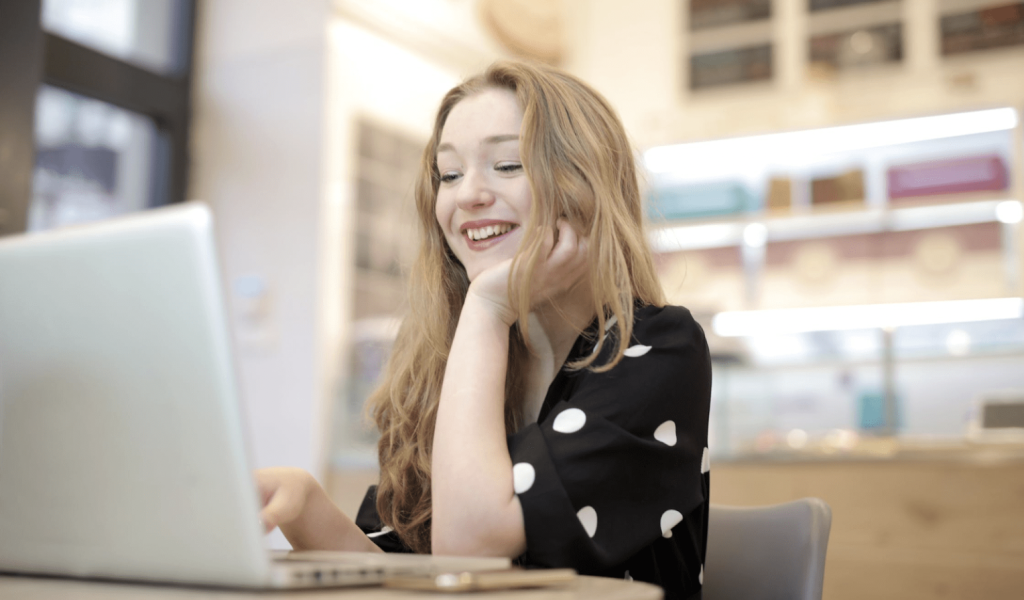 Benefits of playing at online websites