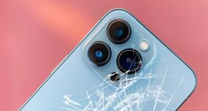 Is Professional Smartphone Repair Services Worth It?