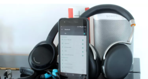 Bluetooth Speakers vs Headphones