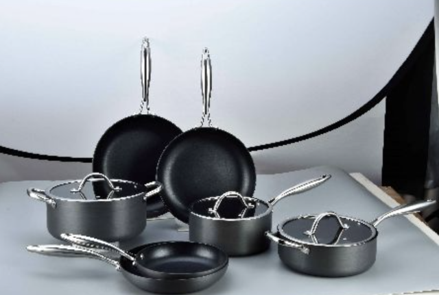 Hard-anodized or Non-stick Cookware: How to Choose the Right One?