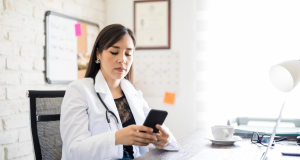 Ultimate Guide to HIPAA-Compliant texting and SMS