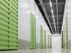 Types of gates used in warehouse halls