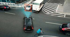 Analyzing Potential Risks in Transport Tracking Using Artificial Intelligence