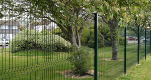 The Environmental Benefits of Opting for a Chain Link Fence