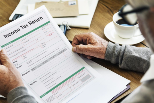 A Step-by-Step Guide on How to Claim Your Tax Return