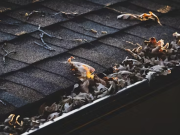 5 Tell-Tale Signs that it’s Maybe Time for Gutter Replacement