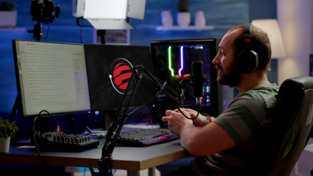 Why More Gamers Are Hosting Their Own Multiplayer Worlds