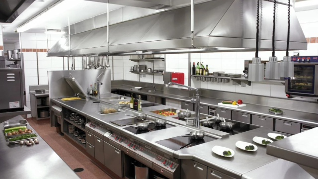 Top 5 Common Commercial Kitchen Design Mistakes and How to Avoid Them