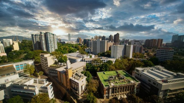 How Smart Technology is Reshaping Modern Real Estate Investment Image 1 Image 1 of How Smart Technology is Reshaping Modern Real Estate Investment