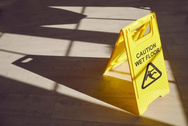 Image 1 of 5 Clues Your Slip and Fall Was Not as Minor as It Felt