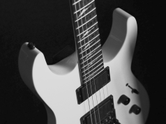 Electric guitar