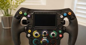Image 1 of 7 Things to Know Before Buying a Simagic Zeus Formula Steering Wheel