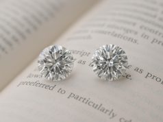 Close-up of diamonds showcasing varying clarity grades for buying decision guidance