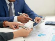 Image 1 of How Does a Financial Advisor Help with Financial Planning